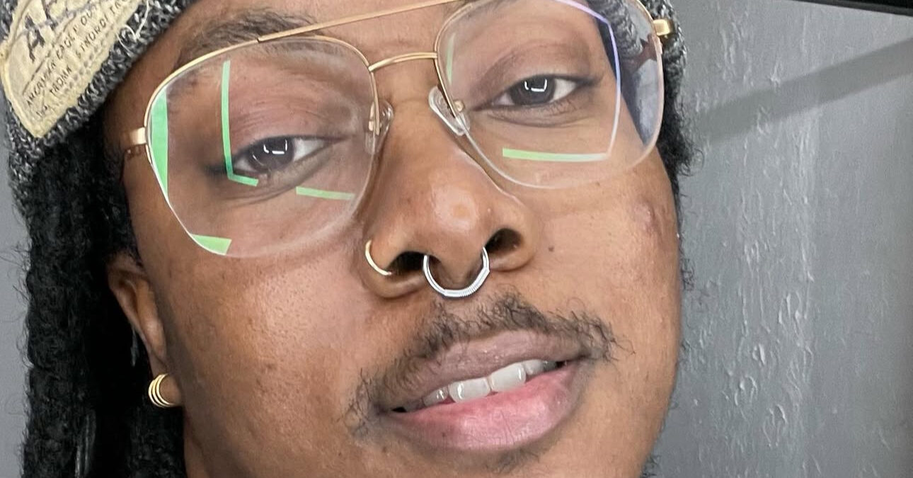 Tattoo Artist Aaron Davis